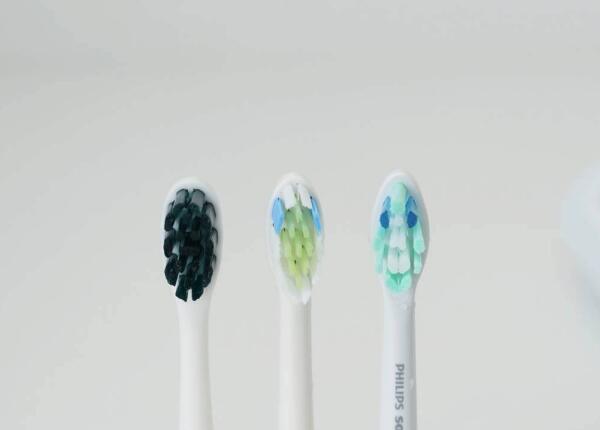飛利浦電動牙刷頭真假辨別：飛利浦電動牙刷刷頭如何查真假？