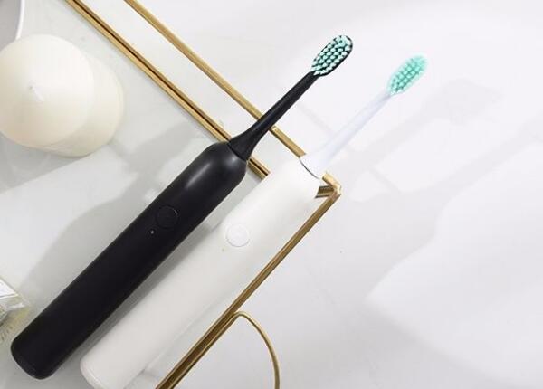 硅膠磁懸浮電動(dòng)牙刷好用嗎？這款電動(dòng)牙刷煥發(fā)你潔白笑容
